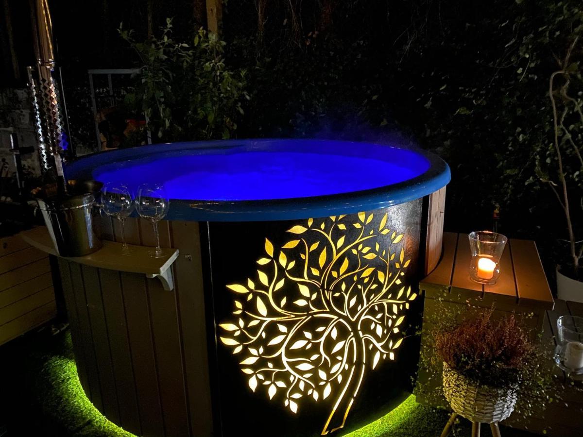 Domek Inosasino Z Basenem I Sauna Esterno foto