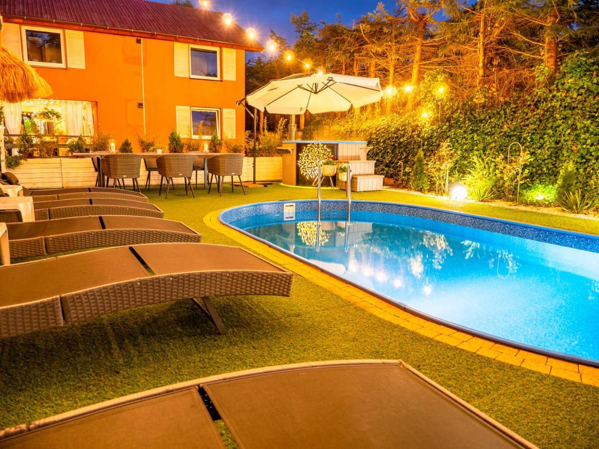 Domek Inosasino Z Basenem I Sauna Esterno foto